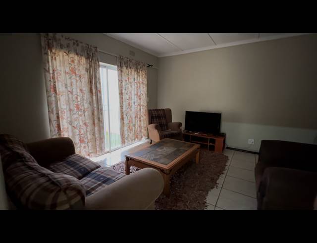 8 BEDROOM HOUSE FOR SALE IN DALVIEW